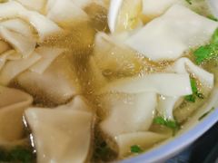 小馄饨-周震馄饨