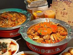 -胖哥俩肉蟹煲(石家庄勒泰中心店)