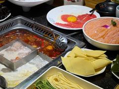 -辣莊重庆老火锅(威海高铁站韩乐坊店)