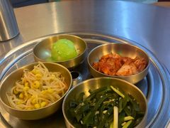 -釜山火炉·海鲜烤肉(紫藤路店)
