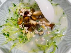 上汤豆苗-金牌禄运·点心·啫煲(百信广场店)