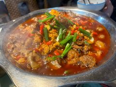 -昱龙大盆牛蛙馆(三兴街总店)