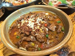 自贡水煮牛肉-懒人盐府人家(安贞店)