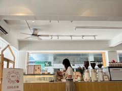 -Cafe on warm(丹霞店)
