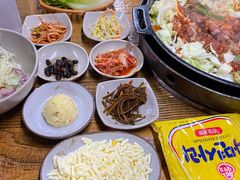 -高基五春川炒鸡排 韩国料理(威海总店)