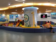 -戊辰亲子游泳俱乐部