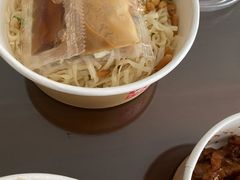 -鸿瑞興面馆(梅岭店)
