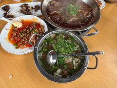 -大众跷脚牛肉馆·非遗传承单位(峨眉山店)