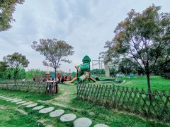 -嬉乐湾休闲旅游区