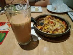 -必胜客(WOW中心城店)