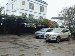 -华园农庄·特色炭烧鸡·北江河鲜