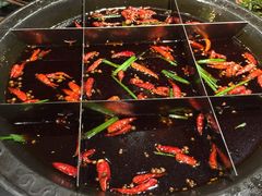 -疯狂的筷子老灶九宫格火锅