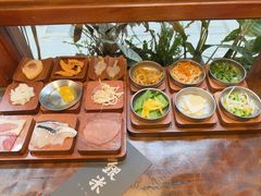 -银米·云南传统过桥米线(双廊黑金冠店)