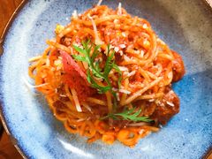 浓隆纳丰满牛肉意大利肉酱面-树熊(三川店)