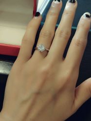 -威德钻石-克拉钻大本营(南京东路店)