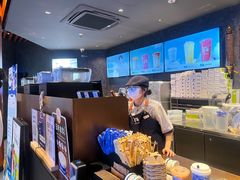 -瑞幸咖啡(皇岗村广场中庭店)