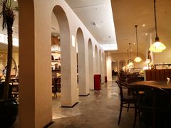-来龙里 精致 东南亚餐室(万象城店)