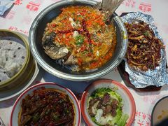 -堂瓦里·33年传统赣菜(第一街区店)