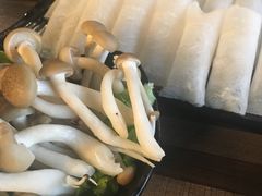 -呷哺呷哺(新世界百货望京店)