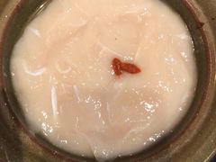 -东巴婆婆云南鱼豆花火锅(大东门店)