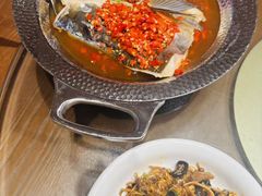 鲜活剁椒嫩鱼头-湘阁里辣(南岭购物广场店)