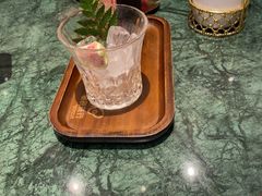-秘密旅行Bonjour(黑金冠 江南西店)