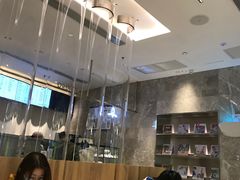 -喜茶(北京华贸购物中心店)