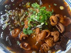 -曾氏肥肠馆(凯瑞雅居店)