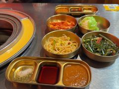 -釜山火炉·海鲜烤肉(紫藤路店)