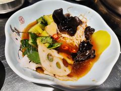 -马路牙子烧烤馄饨酒馆(望京店)