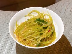 凉拌莴笋丝-T館·花园艺术餐厅