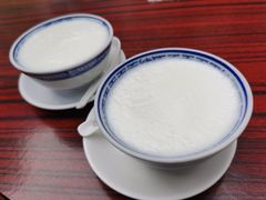 -周大娘牛乳(旧寨古村总店)