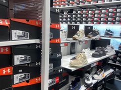 -UNDER ARMOUR(八达岭奥莱店)