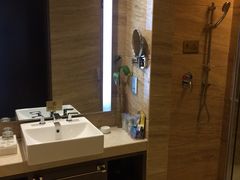 -东方帝景假日酒店