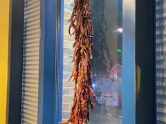 -两三事小郡肝串串香火锅(桂庙店)