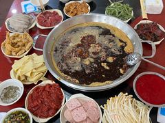 -储奇门鳝鱼火锅(总店)