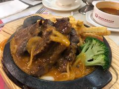 -香港新发烧腊茶餐厅(万象店)