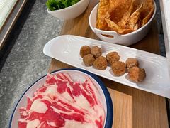 -三人行骨头王火锅(长寿店)