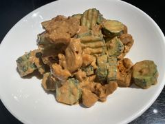 黄瓜拌油条-梅飞酒家(桑园路店)