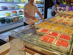 -涨巢·潮玩水疗局