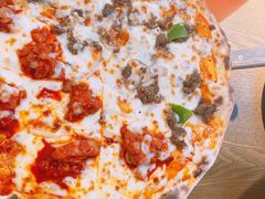 韩式牛肉披萨辣鸡肉披萨双拼-机器人火炉披萨