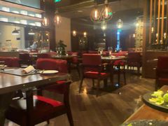 -恰餐厅及酒吧 CHAR Bar & Grill (北京丽都皇冠假日店)