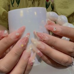 -Nail Me美甲美睫