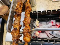 羊肉串-長壹旋转烤吧 农家鸡火锅