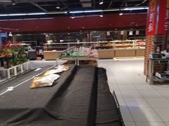 -家乐福(四元桥购物中心店)