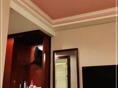 -维也纳酒店(罗湖口岸国贸东门店)