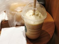 -星巴克(宝山万达店)