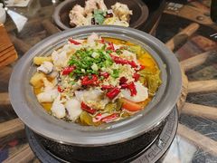 -云海肴·汽锅鸡·云南代表菜(天山百盛优客店)