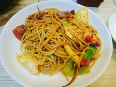 -卢家妈妈·西餐厨房(卜蜂中心店)