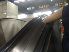 -陆家浜路(地铁站)